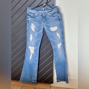 NWOT! 7 for all Mankind jeans. Size 26. Never Worn!